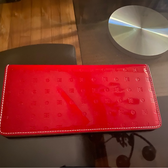 Arcadia Italian Rosso Genuine Leather Opera Clutch. - Picture 6 of 7